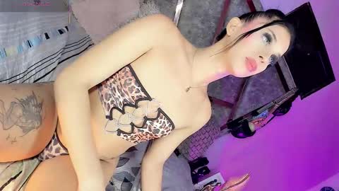 Gia Ferrara online show from 03-16-26, 05:44