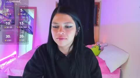 Snapshot of gia_contii chatting on 07-11-26, 12:35 giaaaa online show from 07-11-26, 12:35