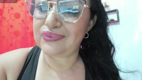 nahomi online show from 12-18-25, 11:33