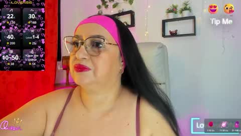 Snapshot of gia_nahomi chatting on 02-08-26, 09:40 nahomi online show from 02-08-26, 09:40