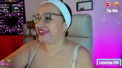 Snapshot of gia_nahomi chatting on 02-18-26, 11:01 nahomi online show from 02-18-26, 11:01