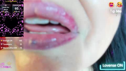 Snapshot of gia_nahomi chatting on 02-21-26, 12:33 nahomi online show from 02-21-26, 12:33