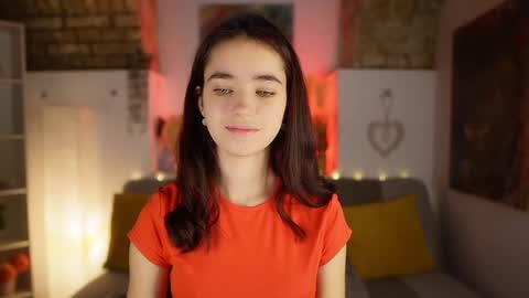 Snapshot of gia_paige18 chatting on 01-28-25, 09:19 Gia Paige18 online show from 01-28-25, 09:19