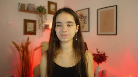 Snapshot of gia_paige18 chatting on 09-25-25, 12:53 Gia Paige18 online show from 09-25-25, 12:53