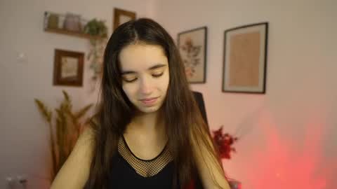 Snapshot of gia_paige18 chatting on 10-10-25, 09:08 Gia Paige18 online show from 10-10-25, 09:08