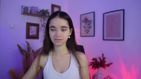 Snapshot of gia_paige18 chatting on 11-30-25, 02:21 Gia Paige18 online show from 11-30-25, 02:21