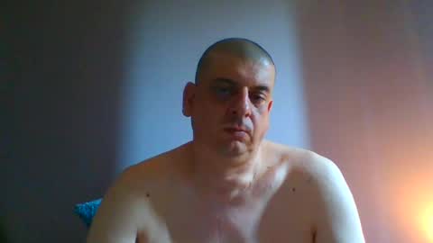Snapshot of giaco1982 chatting on 07-18-26, 07:34 samuel online show from 07-18-26, 07:34