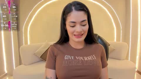 Gia Ferrera online show from 11-18-25, 02:50