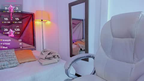 Gia  online show from 01-16-25, 12:45