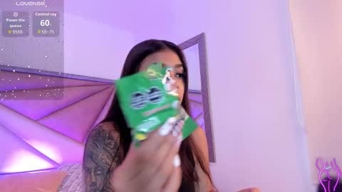 Gia  online show from 12-21-25, 05:42