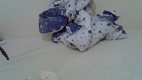 Snapshot of giannah01 chatting on 02-18-25, 06:15 Giannah online show from 02-18-25, 06:15