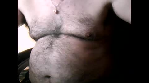 Snapshot of gianni9000000 chatting on 10-17-25, 02:41 Gianni9000000 online show from 10-17-25, 02:41