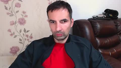 Snapshot of gianni_lion chatting on 11-03-25, 04:30 Gianni online show from 11-03-25, 04:30