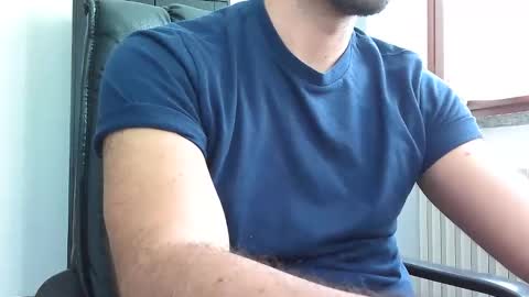 gianniamalfi online show from 10-26-25, 02:12