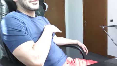 gianniamalfi online show from 06-17-26, 03:24