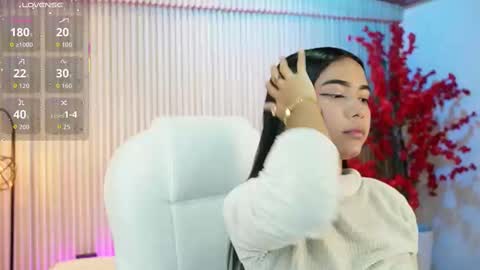 Snapshot of gianovak chatting on 10-14-25, 11:33 gianovak online show from 10-14-25, 11:33