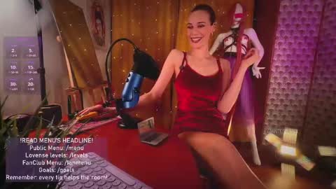 Snapshot of giantess_eva chatting on 05-08-26, 06:24 Eva online show from 05-08-26, 06:24