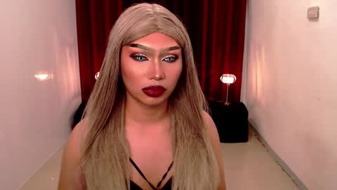 Gia X online show from 12-08-24, 08:41