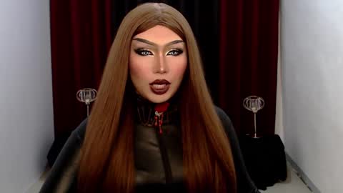 Snapshot of giaxxx01 chatting on 01-22-25, 04:02 Gia X online show from 01-22-25, 04:02