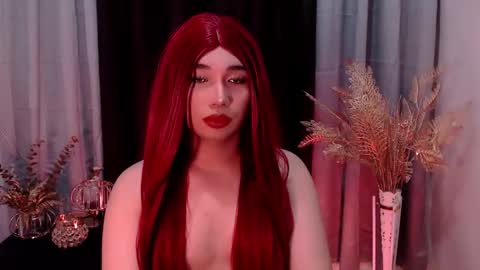 Snapshot of giaxxx01 chatting on 11-30-25, 06:06 Gia X online show from 11-30-25, 06:06