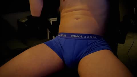 Snapshot of gibblitt chatting on 01-19-25, 07:04 gibblitt online show from 01-19-25, 07:04