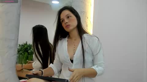 Gigi  online show from 03-28-26, 10:15