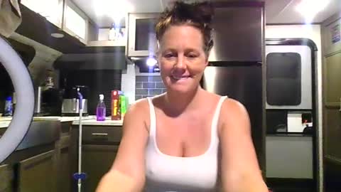 gigithegoddessisme online show from 06-15-26, 08:38