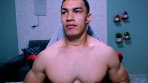 GILBERT online show from 01-18-25, 12:26