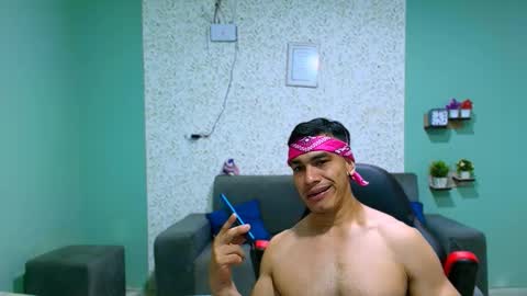 GILBERT online show from 03-12-25, 02:45