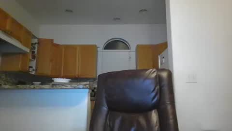 Snapshot of gildedsins1 chatting on 01-30-25, 06:35 WildBoyVibes online show from 01-30-25, 06:35