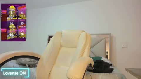 Snapshot of gimenalara chatting on 09-27-25, 11:37 Gimena online show from 09-27-25, 11:37