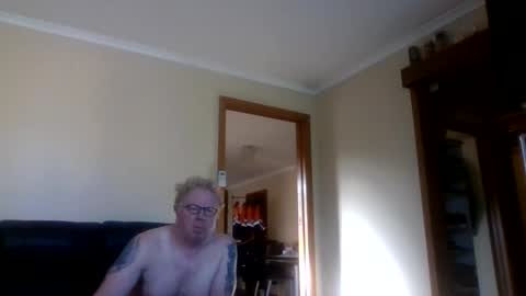 Snapshot of gimmmieoooo chatting on 04-03-26, 10:30 gimmmieoooo online show from 04-03-26, 10:30