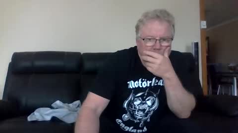 Snapshot of gimmmieoooo chatting on 06-07-26, 04:38 gimmmieoooo online show from 06-07-26, 04:38