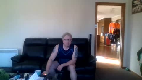 Snapshot of gimmmieoooo chatting on 06-27-26, 11:54 gimmmieoooo online show from 06-27-26, 11:54