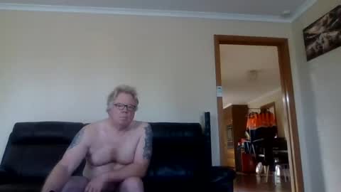 Snapshot of gimmmieoooo chatting on 07-18-26, 11:41 gimmmieoooo online show from 07-18-26, 11:41