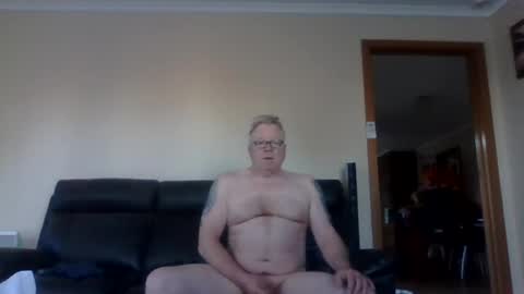 Snapshot of gimmmieoooo chatting on 08-01-26, 10:08 gimmmieoooo online show from 08-01-26, 10:08