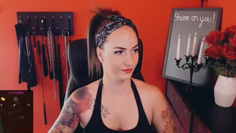 gina_hotlick online show from 09-18-25, 07:32