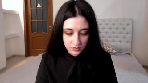 Kate online show from 12-31-24, 12:15