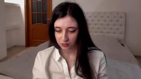 Kate online show from 01-20-25, 03:07