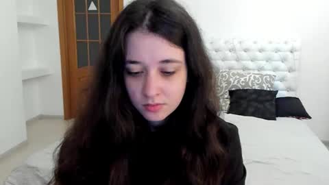 Kate online show from 09-20-25, 09:32