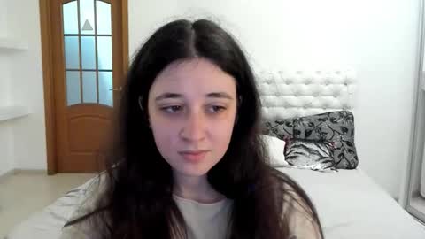 Kate online show from 09-30-25, 10:42