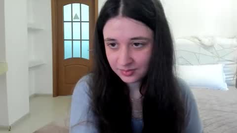 Kate online show from 05-07-26, 07:47
