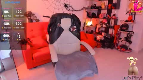 Snapshot of ginamiracle chatting on 11-23-25, 02:11 Gina Moor online show from 11-23-25, 02:11