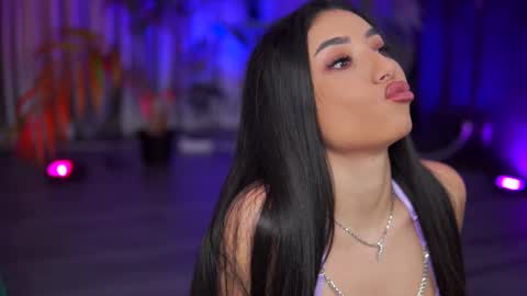 Snapshot of ginavalentinna chatting on 10-02-25, 07:10 Gina online show from 10-02-25, 07:10