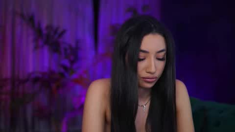 Snapshot of ginavalentinna chatting on 11-19-25, 07:58 Gina online show from 11-19-25, 07:58