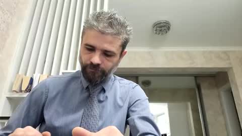 Gabriel online show from 01-31-25, 07:18