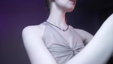        im expecting 350 thumbs up on my altar   online show from 12-14-25, 10:14