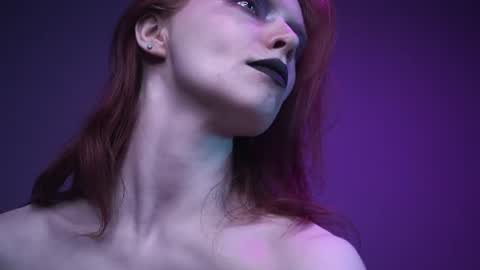Snapshot of ginger_hugs chatting on 07-07-26, 10:03 im expecting 350 thumbs up on my altar online show from 07-07-26, 10:03