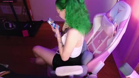 Ginger online show from 05-20-26, 10:21