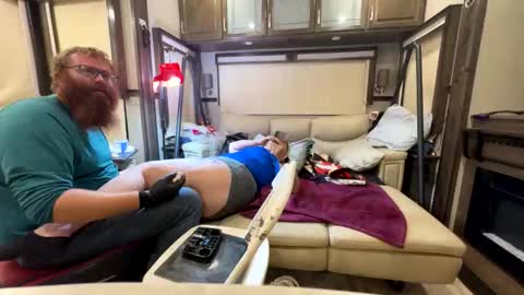 gingerbear3742 online show from 01-16-26, 04:05